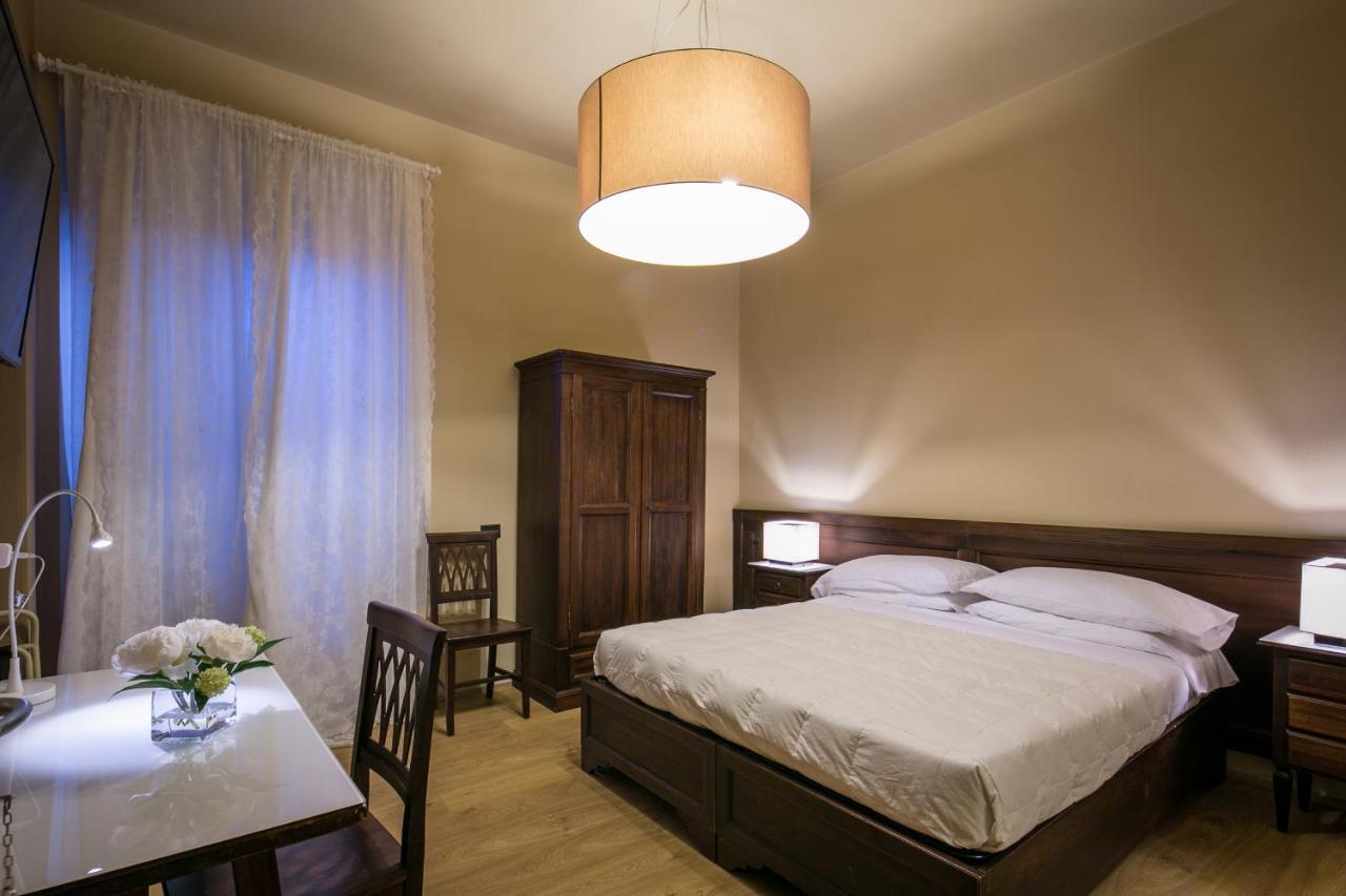 Bed And Breakfast Mameli 67 蒙特法尔科 外观 照片